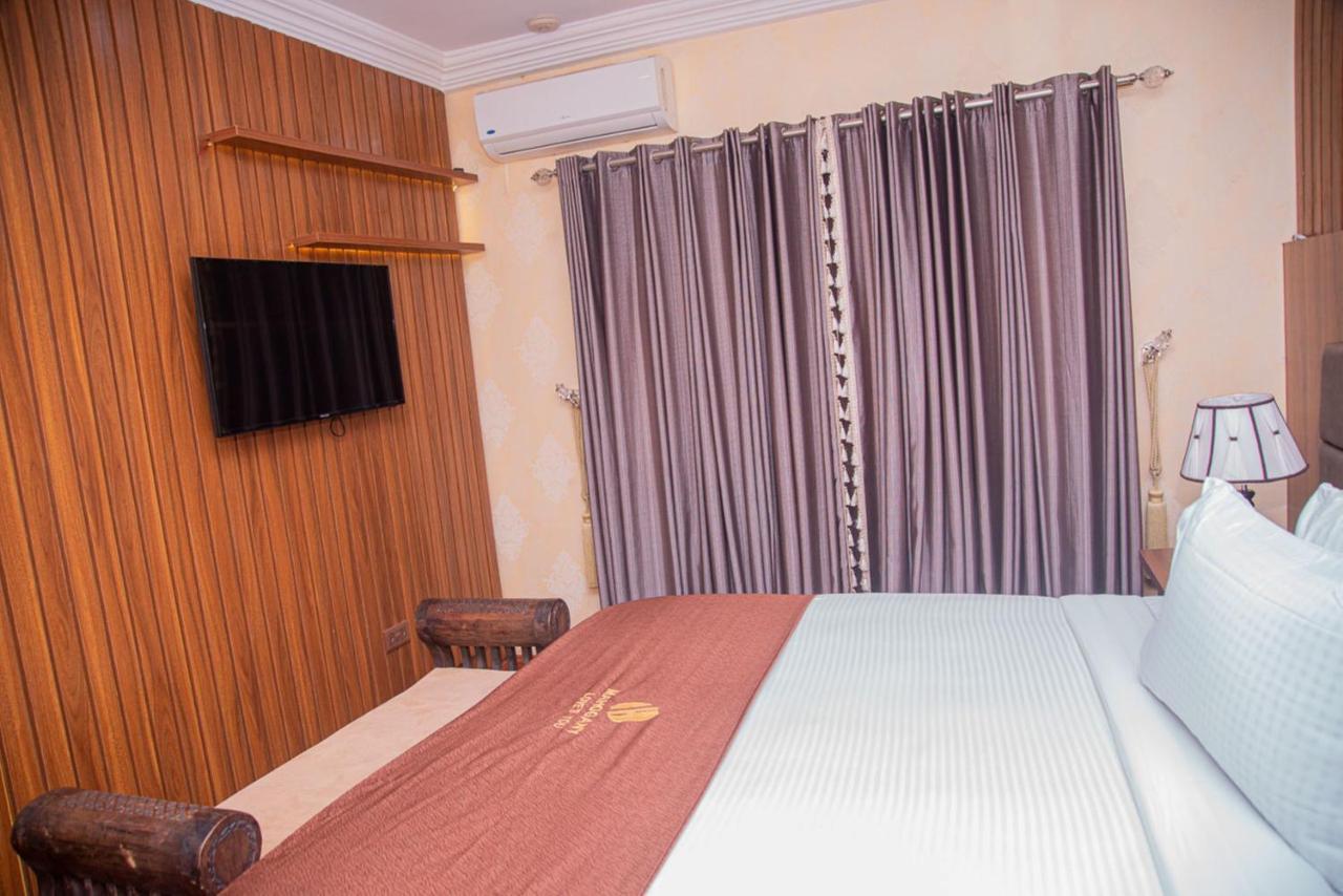 Mahogany Hotel And Suites Ibadan Exterior foto