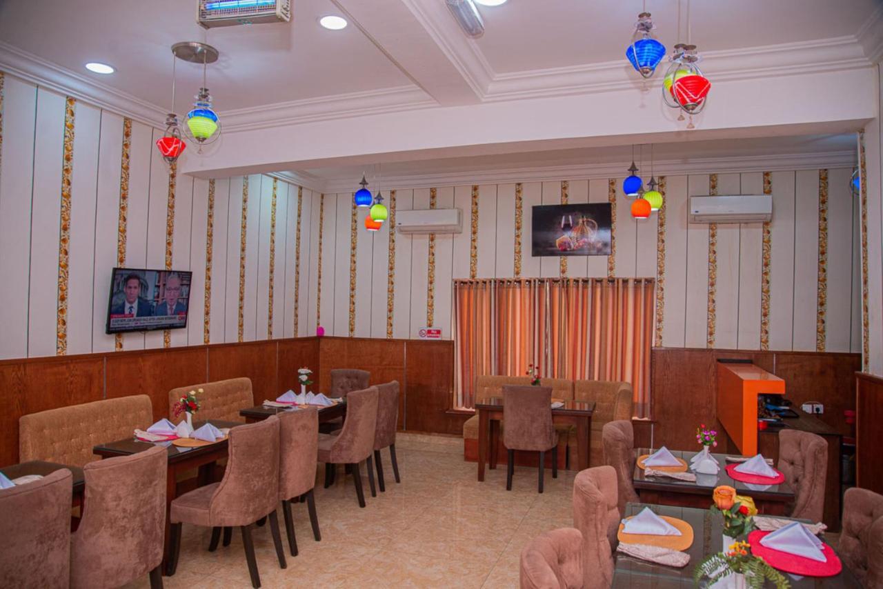 Mahogany Hotel And Suites Ibadan Exterior foto